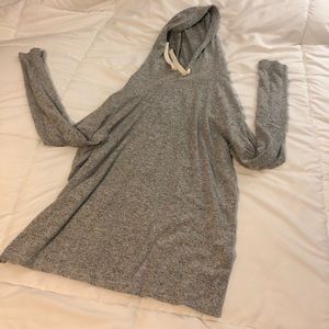Large Zyia boyfriend hoodie